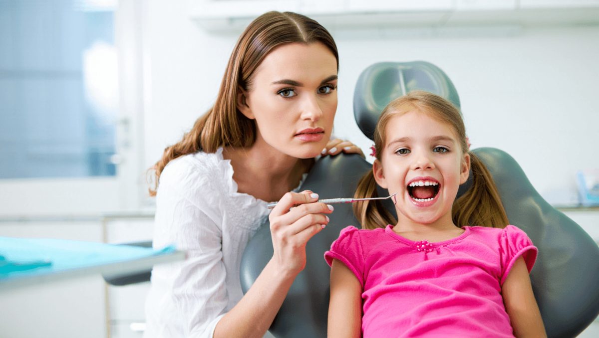 Das sind die Folgen des Stillens auf die Mund- und Zahngesundheit