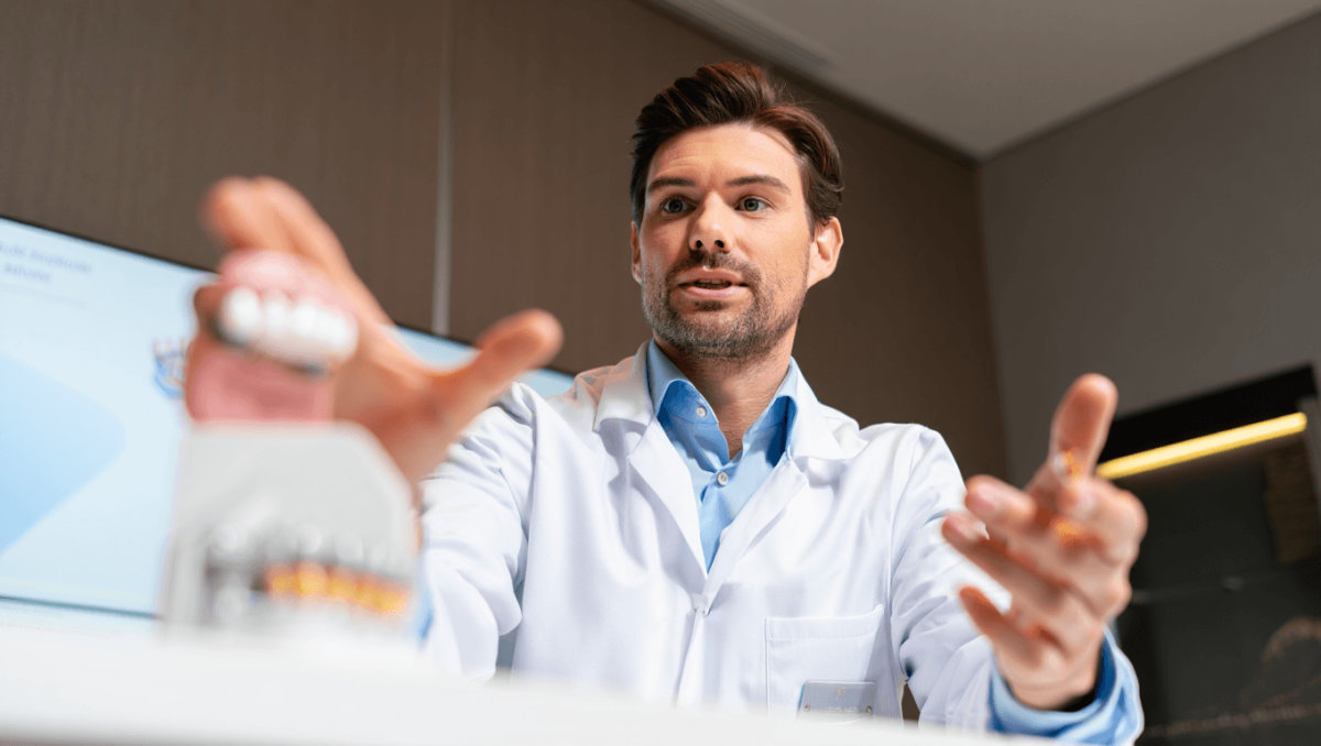 Jetzt abrufbar: Solventum-Webinar Materialwissenschaft trifft Praxis