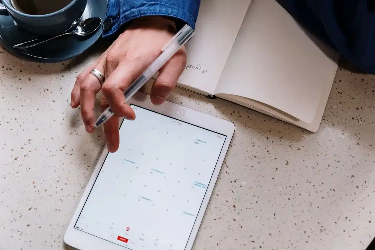 Digitales Terminmanagement und automatisierte Patientenverwaltung auf einem Tablet